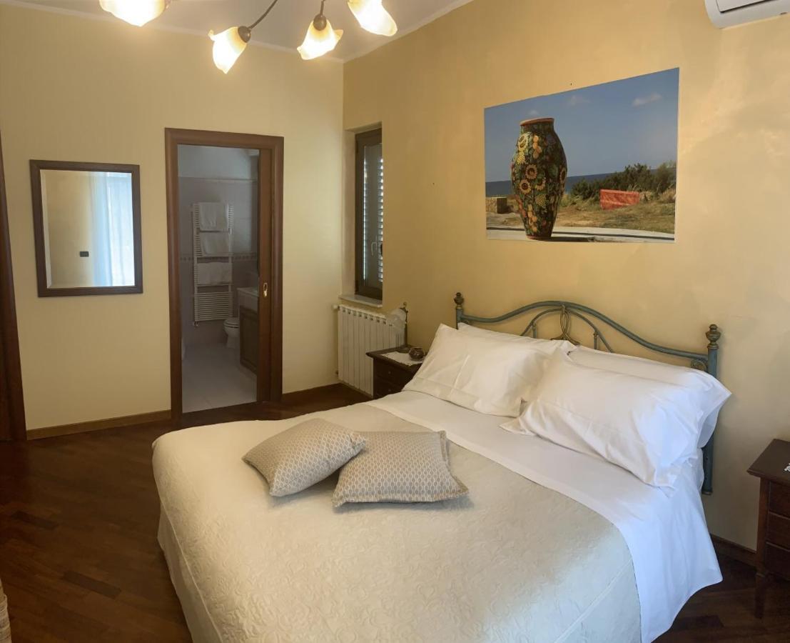 Marty Luxury B&B 卡拉塔比亚诺 外观 照片